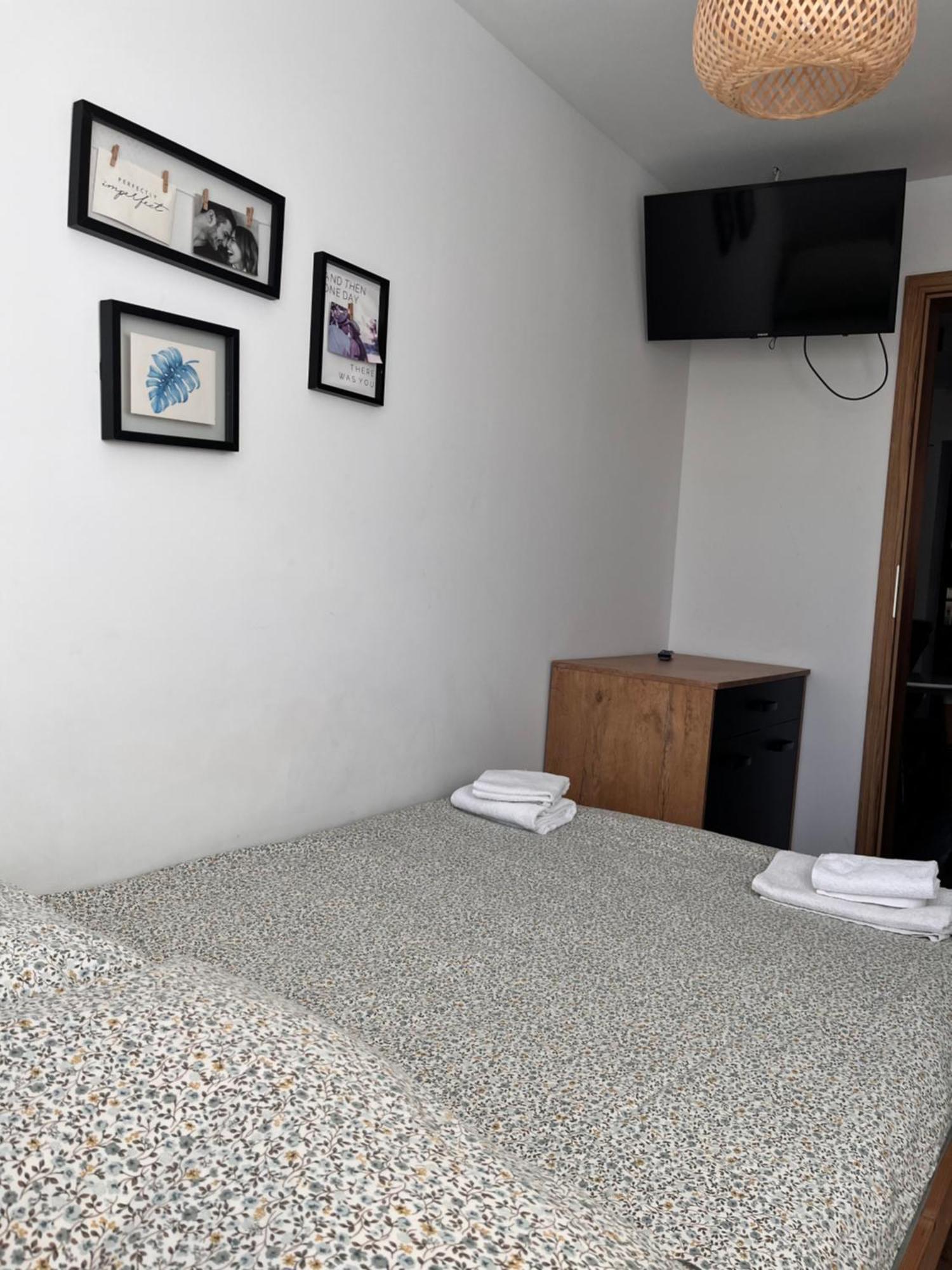 אוז'יש Apartament Numer 1, Dwie Sypialnie Dwa Lozka מראה חיצוני תמונה